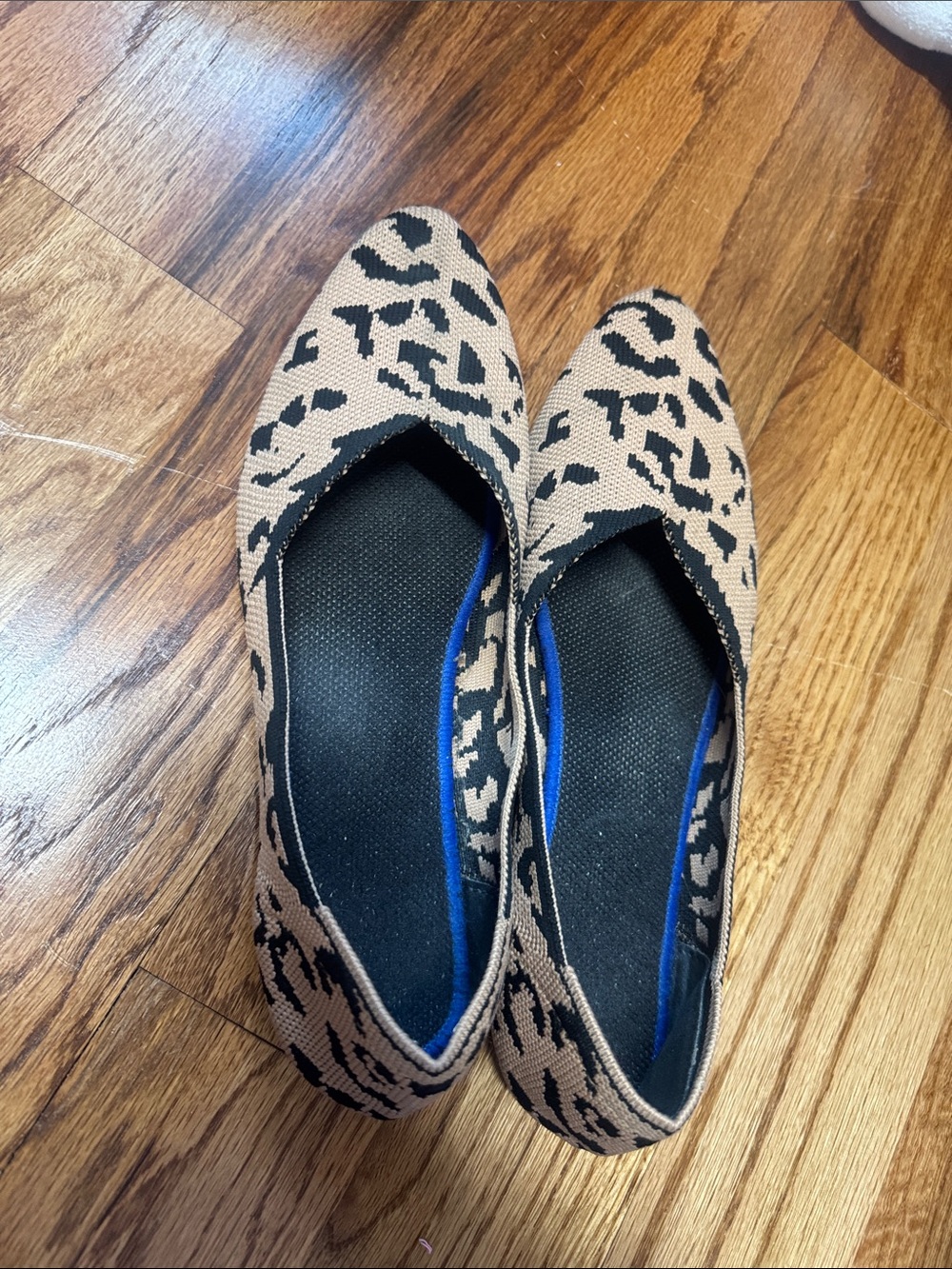 Leopard Knit Ballet Flats in Beige and Black